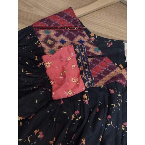 Free People Lady Lou Embroidered Black Blouse size medium Blouse FREE SHIPPING! - Picture 13 of 13